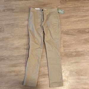 SOLD BRAND NEW Men’s Khaki Pants